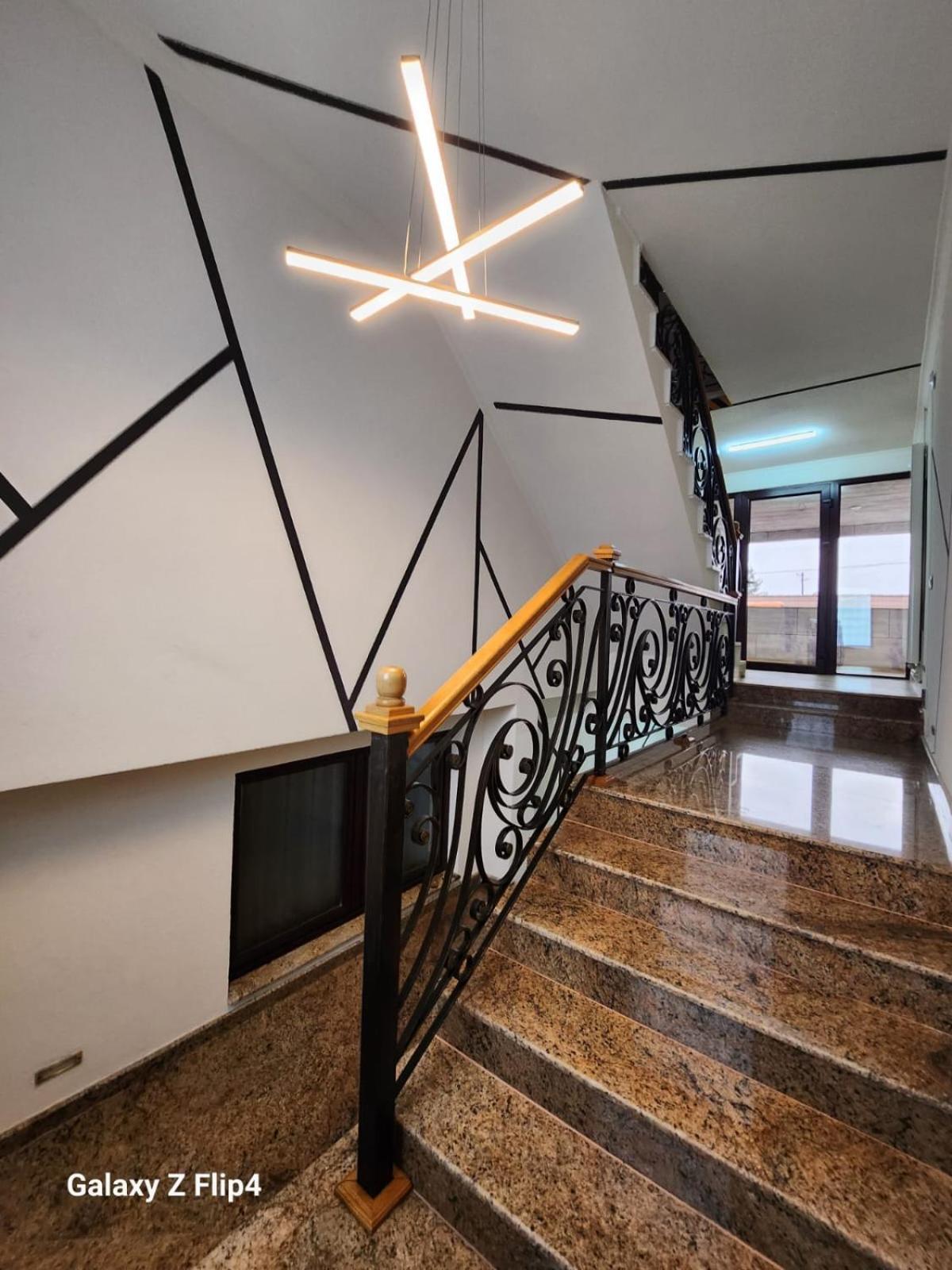 Imperial Studio Σίμπιου Εξωτερικό φωτογραφία
